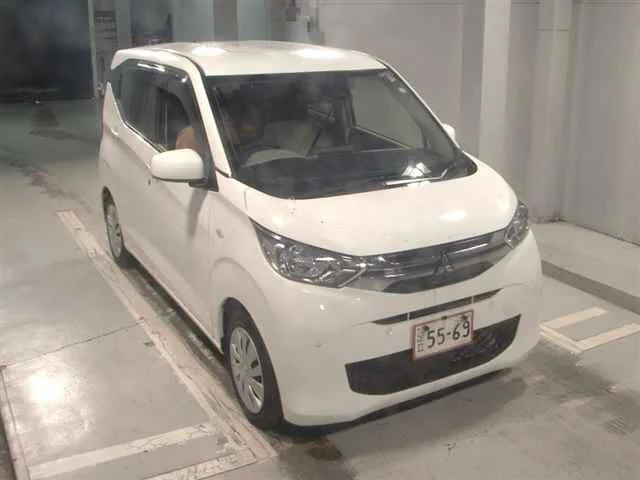 Mitsubishi eK Wagon B33W 2021